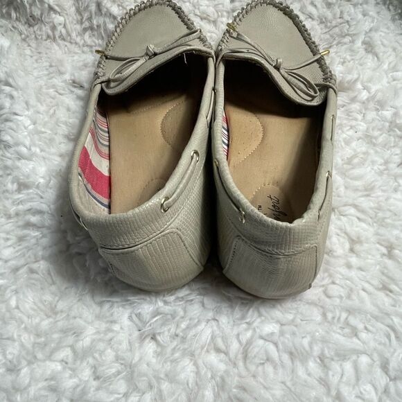 Dexflex comfort gray moccasins with bow accent size 11W - Picture 2 of 7
